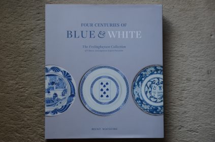 Four Centuries of Blue & White – The Frelinghuysen Collection
